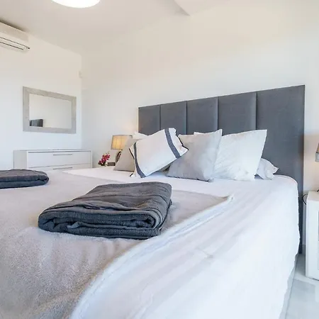 Malagasuite Casa Oceano Apartment
